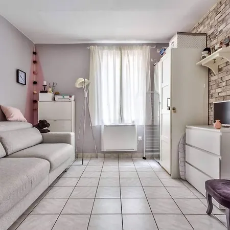 Charmant Appartement T1 Dans Le Quartier Crimee *